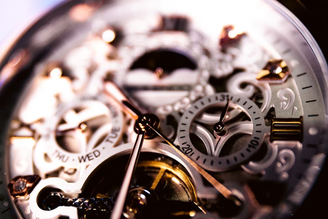 Bí mật của một chiếc Tourbillon Volant — Watchmaking & Craftsmanship #20